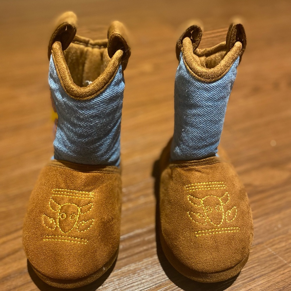 Toy Story slippers. Toddler size 9/10c. - Picture 5 of 7
